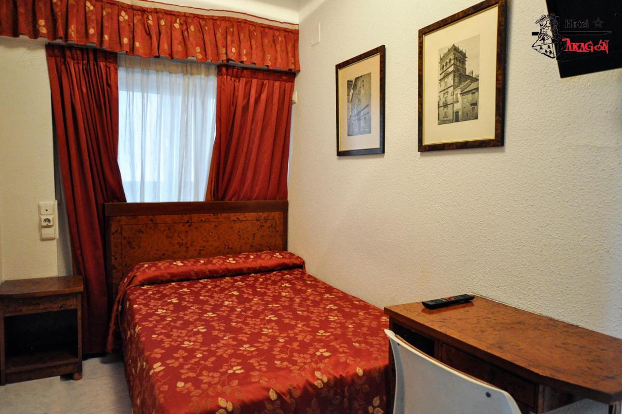 Hotel Aragon Саламанка Екстериор снимка