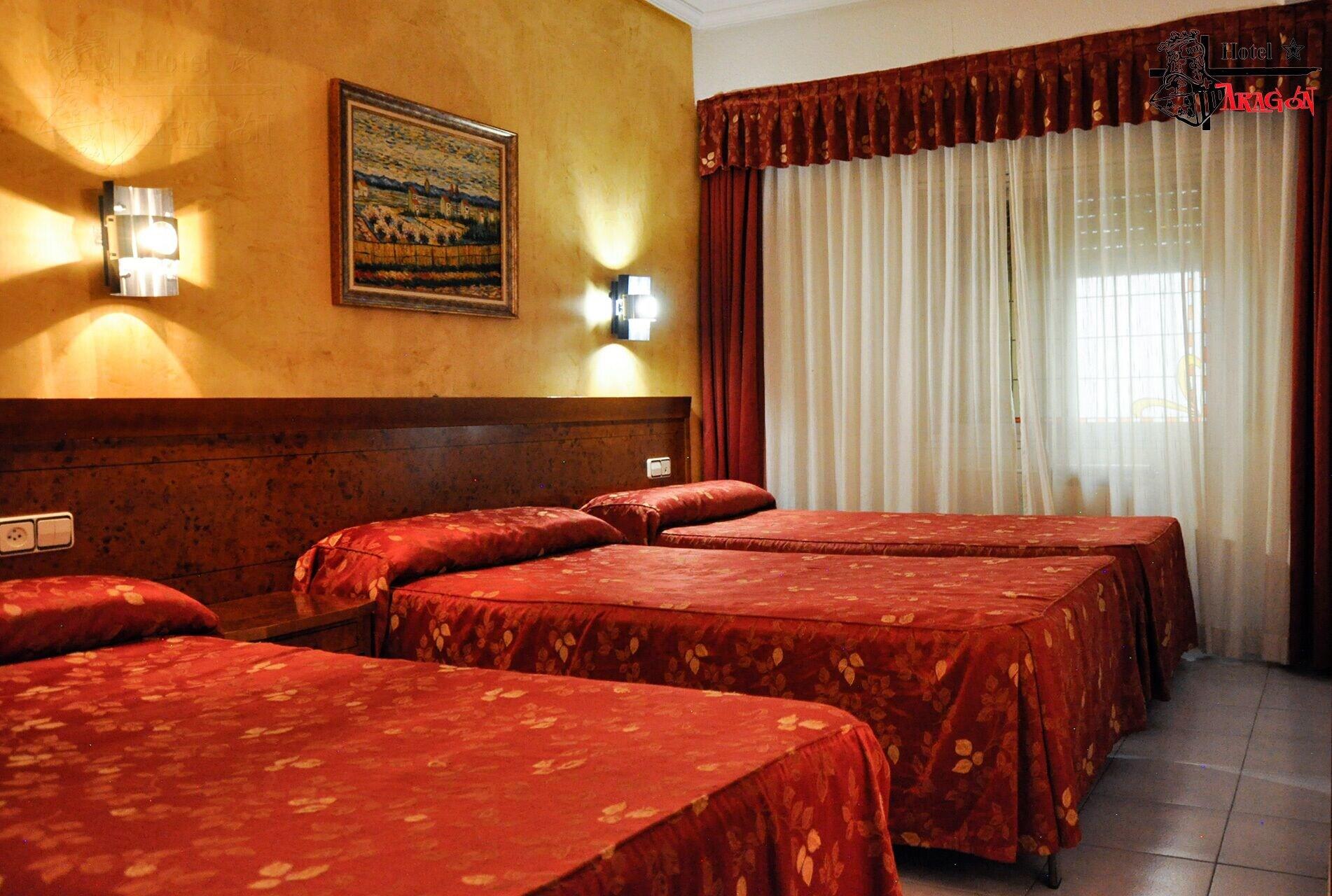 Hotel Aragon Саламанка Екстериор снимка