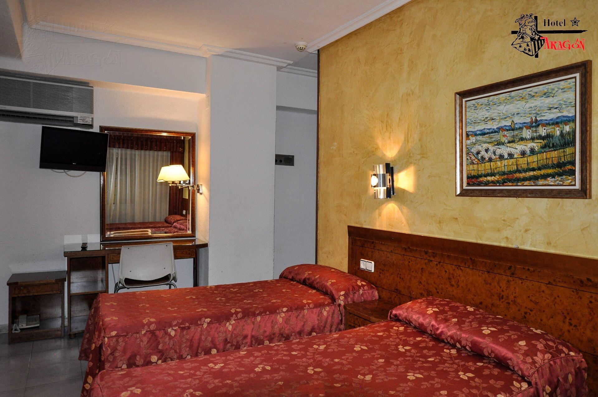 Hotel Aragon Саламанка Екстериор снимка