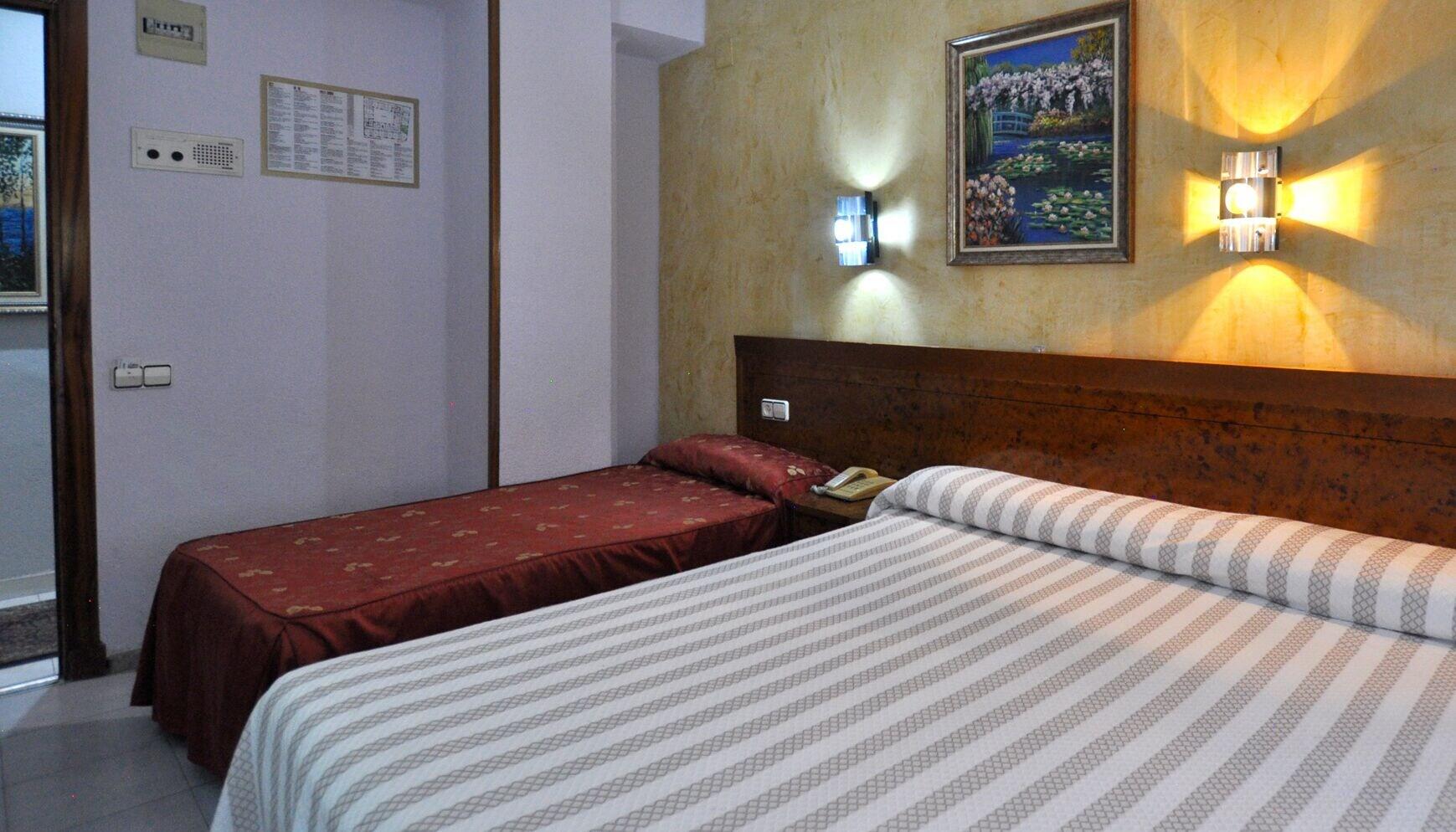 Hotel Aragon Саламанка Екстериор снимка